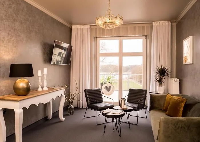 Gut Gnewikow Hotel *